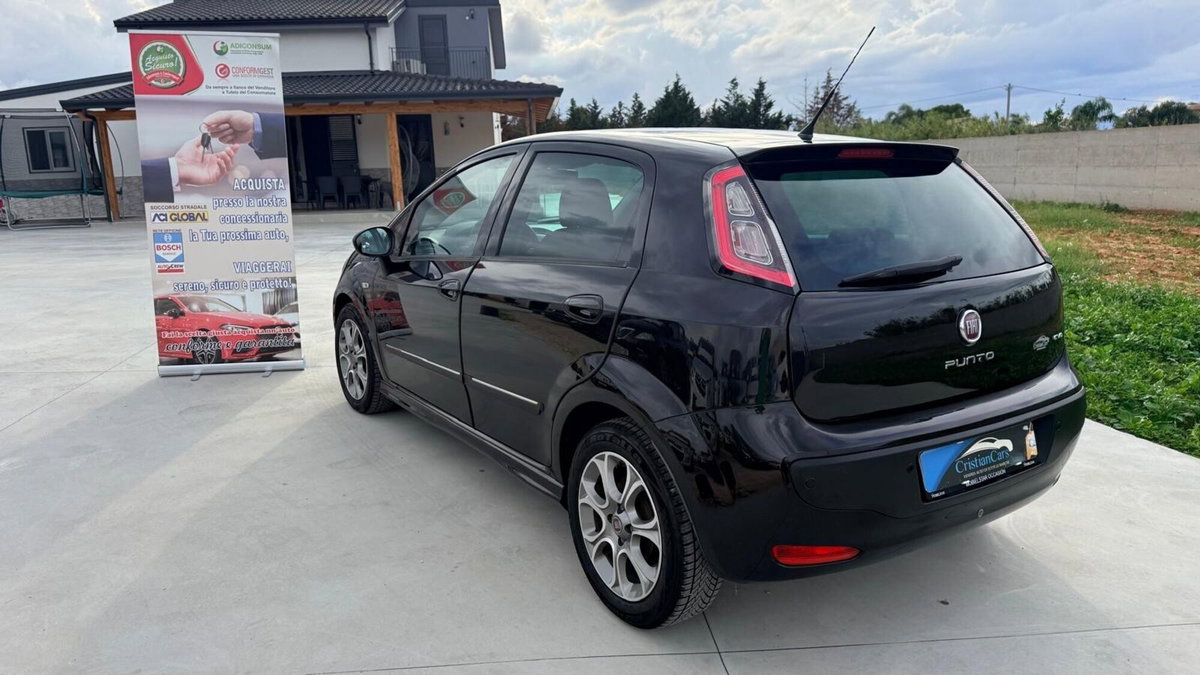 Fiat Punto 1.3 MJT II S&S 85 CV 5 porte ECO Lounge (4)