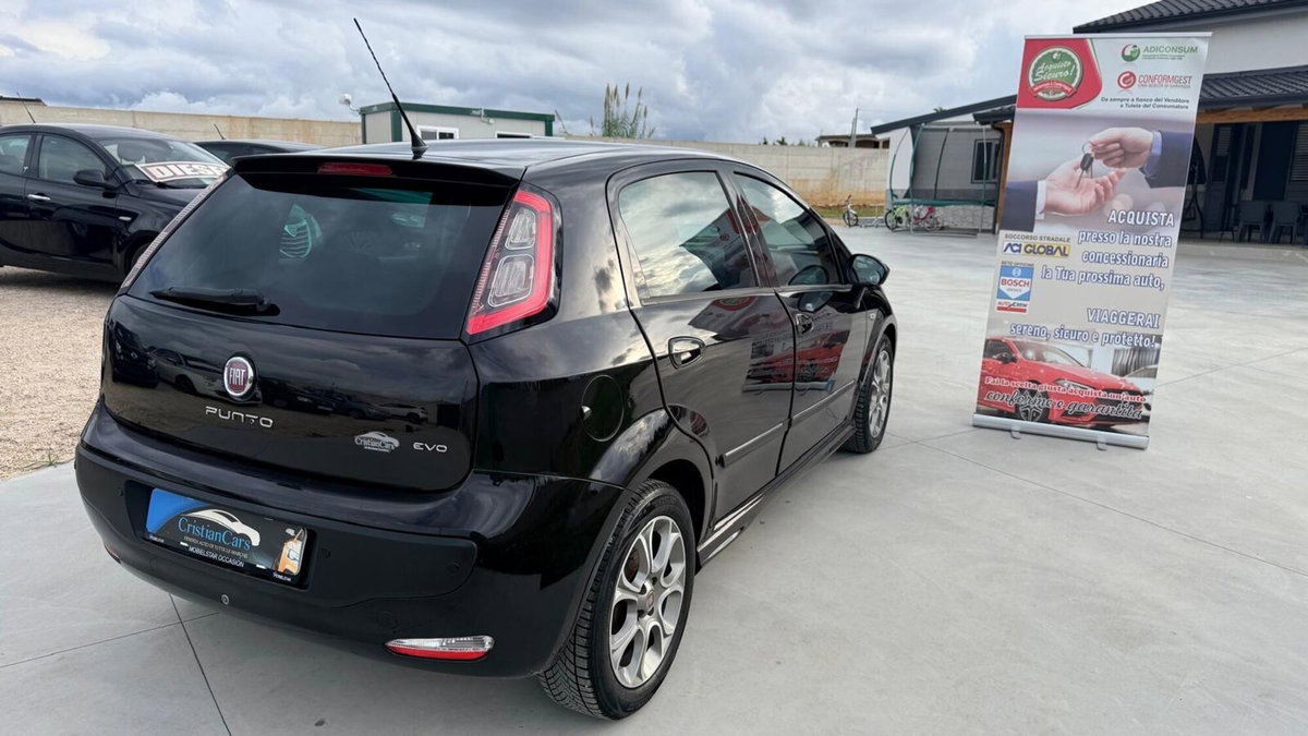 Fiat Punto 1.3 MJT II S&S 85 CV 5 porte ECO Lounge (5)