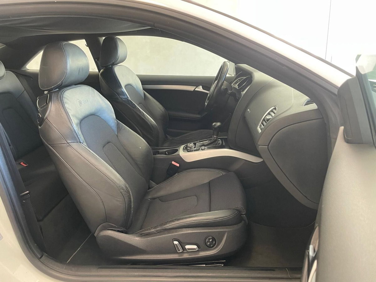 Audi A5 Coupé 3.0 V6 TDI 204 CV multitronic Advanced (18)