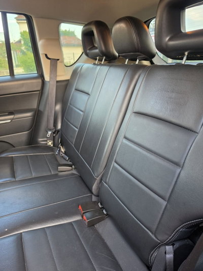 Jeep Compass 2.2 CRD Sport (15)