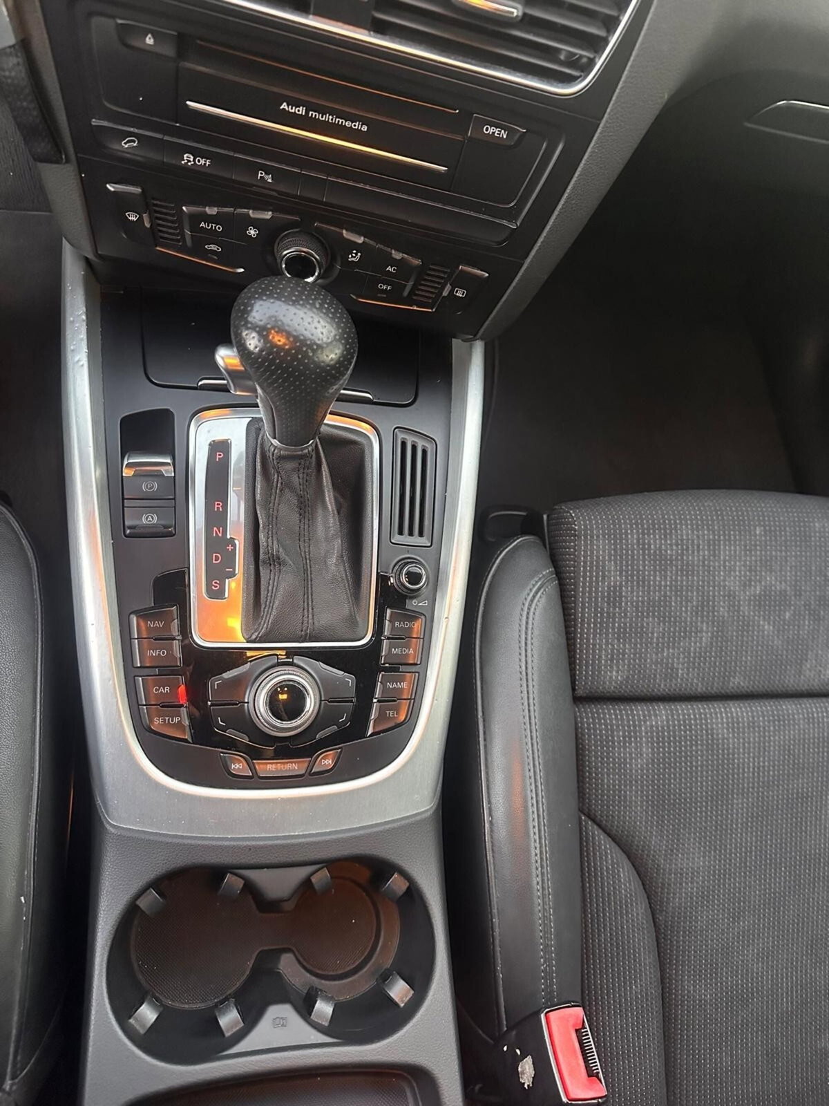 Audi Q5 2.0 TDI 170 CV quattro S tronic (15)