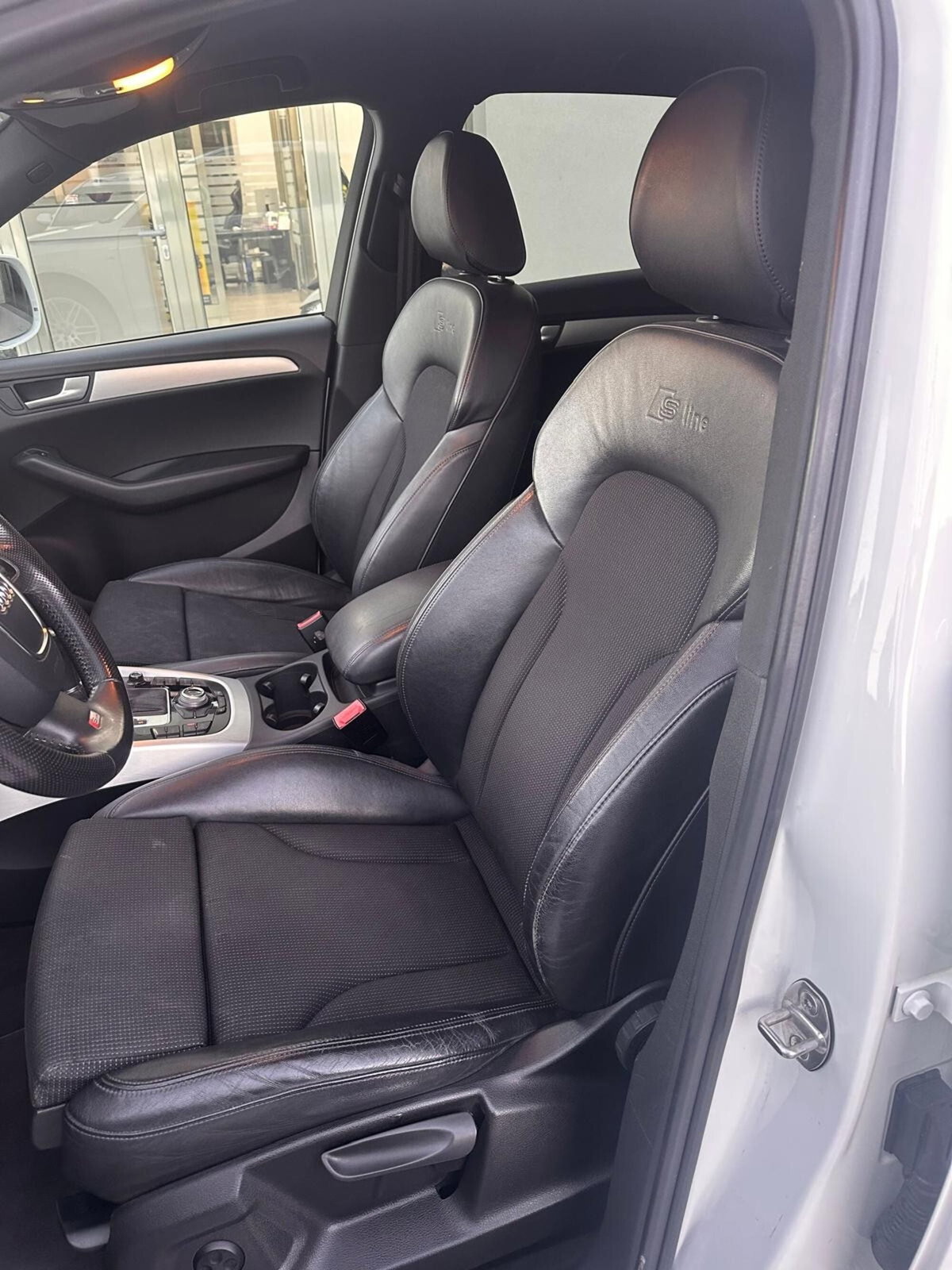 Audi Q5 2.0 TDI 170 CV quattro S tronic (5)