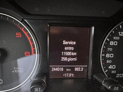 Audi Q5 2.0 TDI 170 CV quattro S tronic (8)