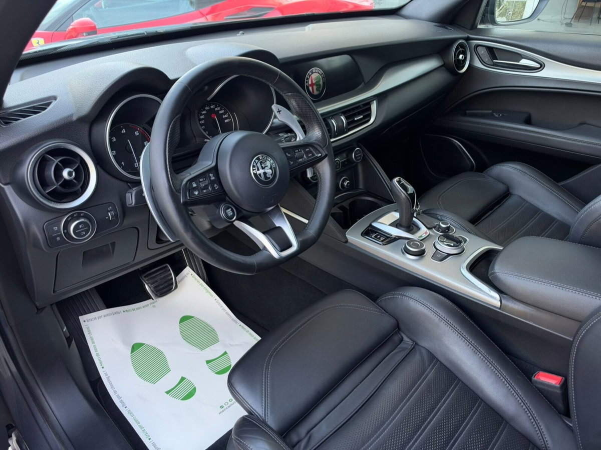 Alfa Romeo Stelvio Stelvio 2.2 Turbodiesel 210 CV AT8 Q4 Veloce (7)