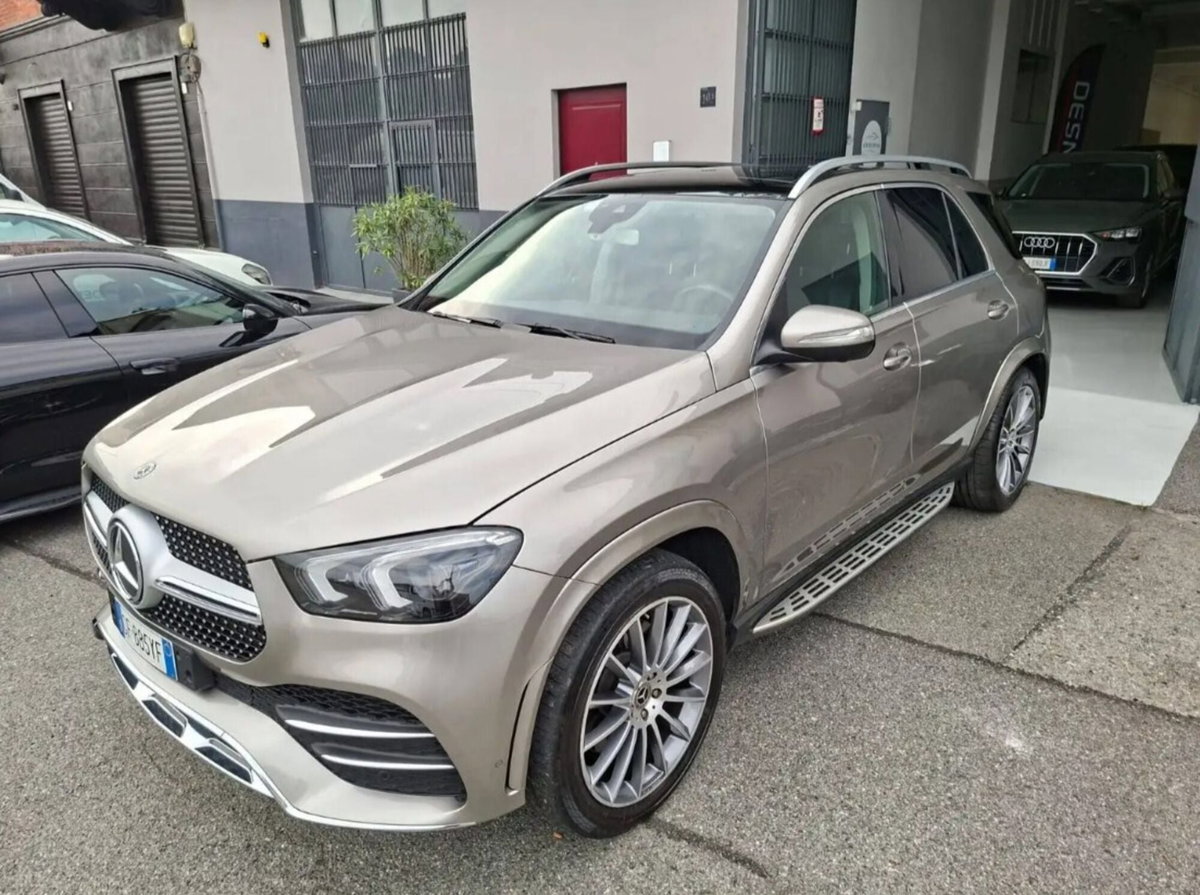 Mercedes-Benz GLE SUV 300 d 4Matic Premium Plus (2)