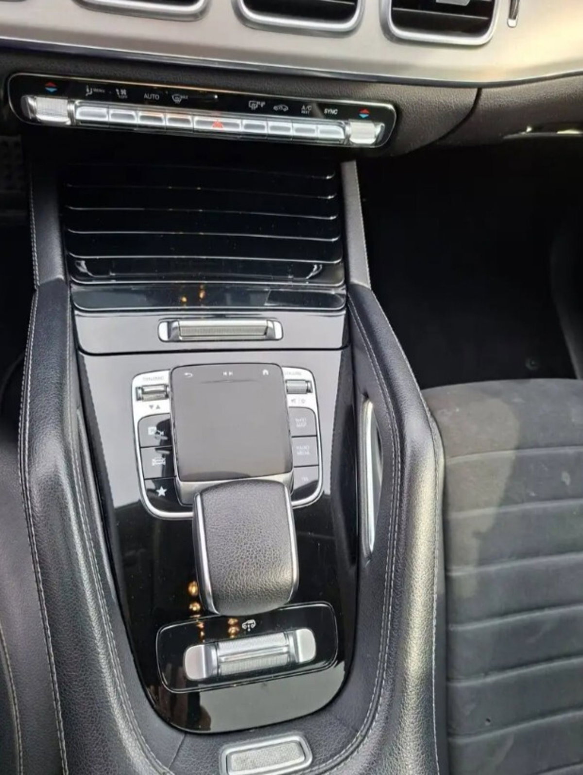 Mercedes-Benz GLE SUV 300 d 4Matic Premium Plus (20)