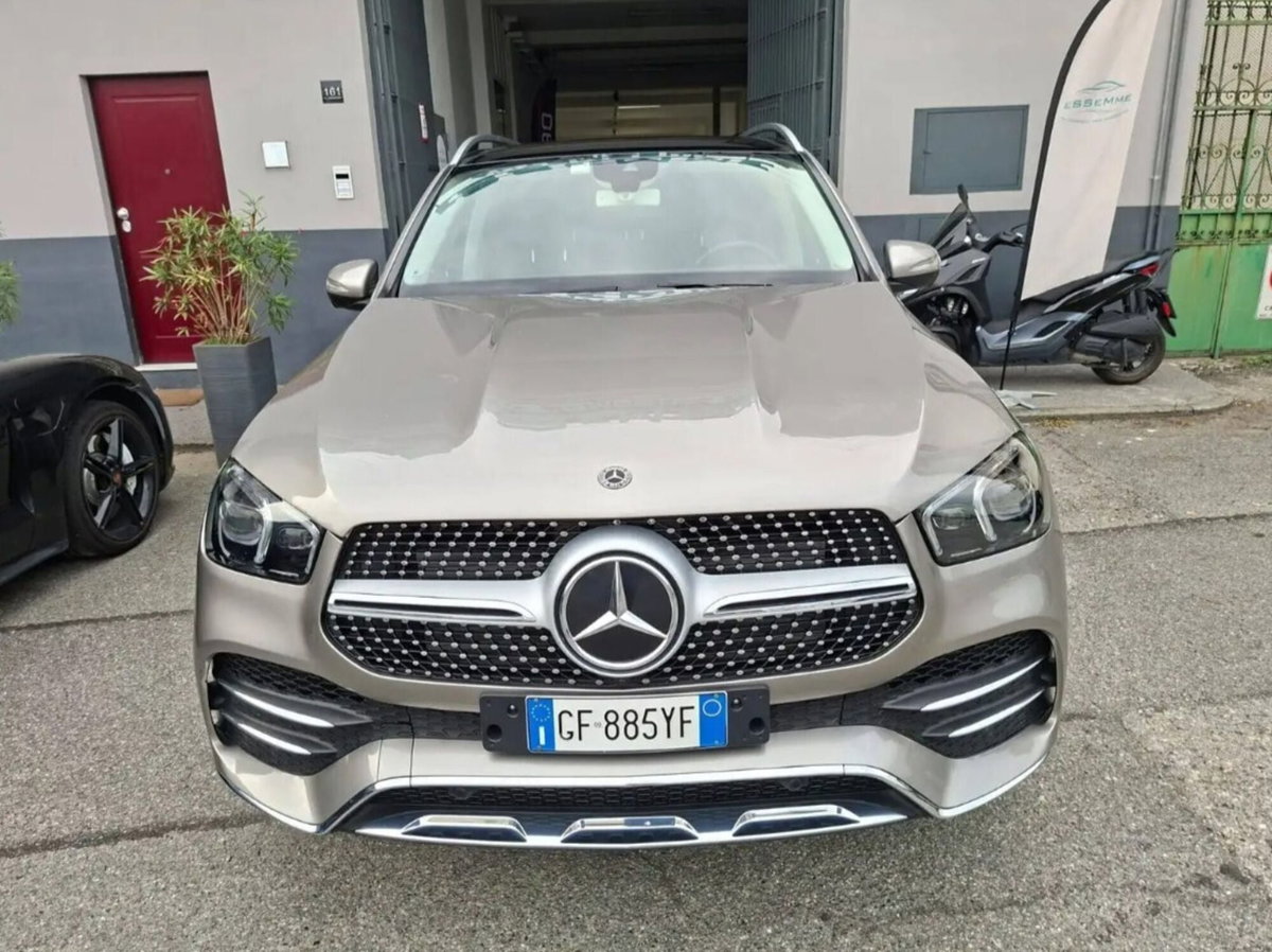 Mercedes-Benz GLE SUV 300 d 4Matic Premium Plus (4)