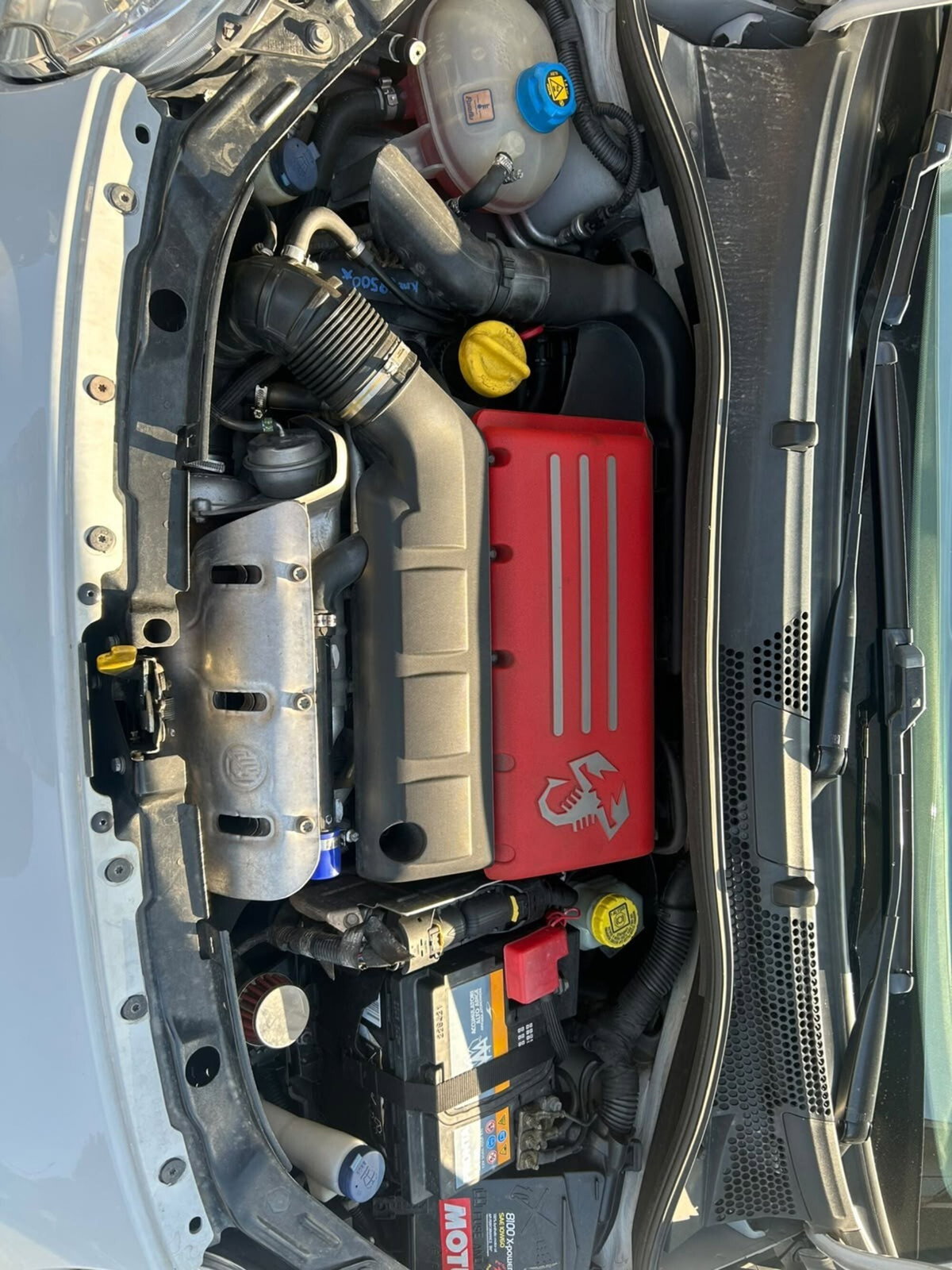Abarth 500 1.4 Turbo T-Jet (13)