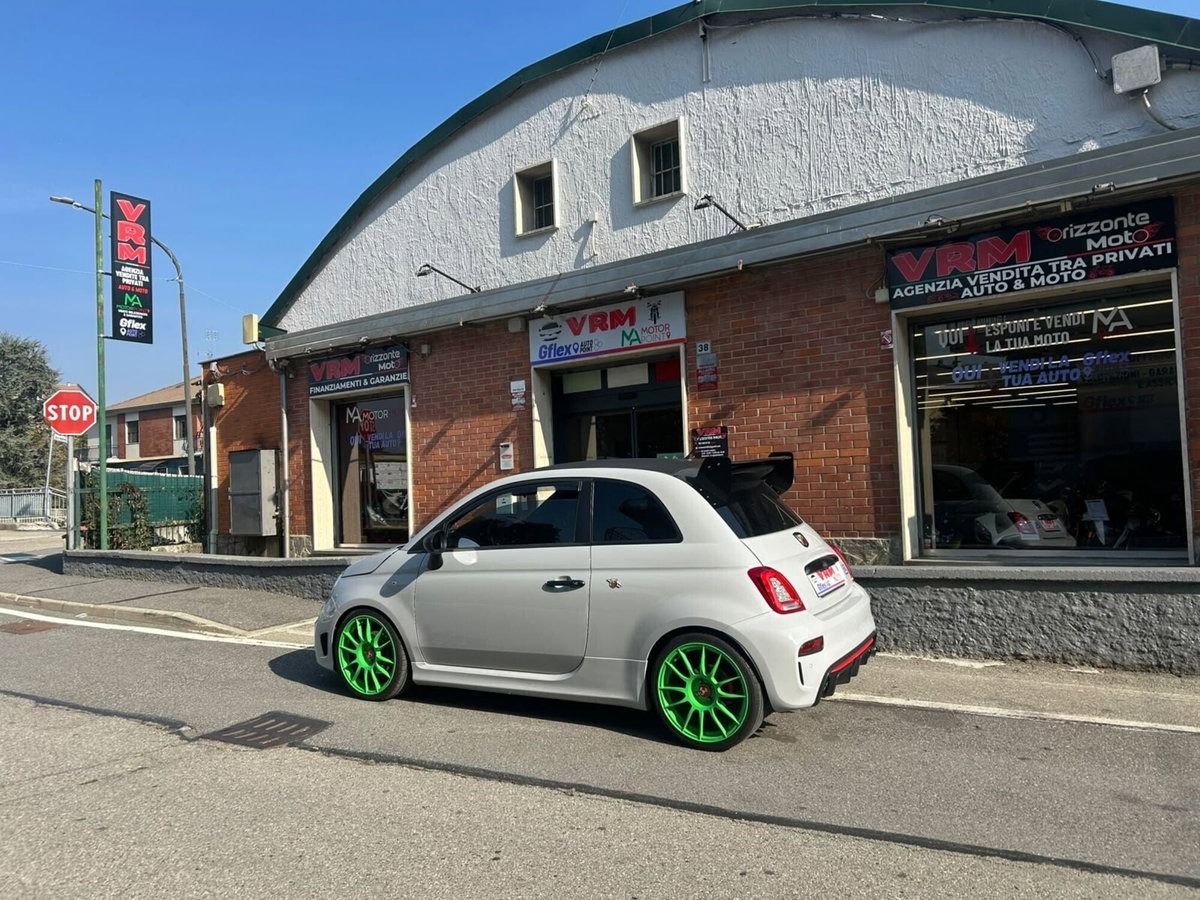 Abarth 500 1.4 Turbo T-Jet (6)