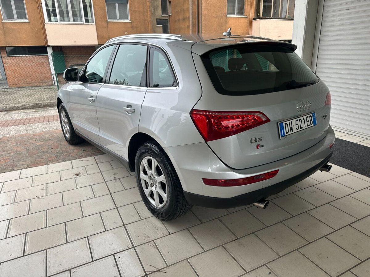 Audi Q5 2.0 TFSI 211 CV quattro S tronic (13)