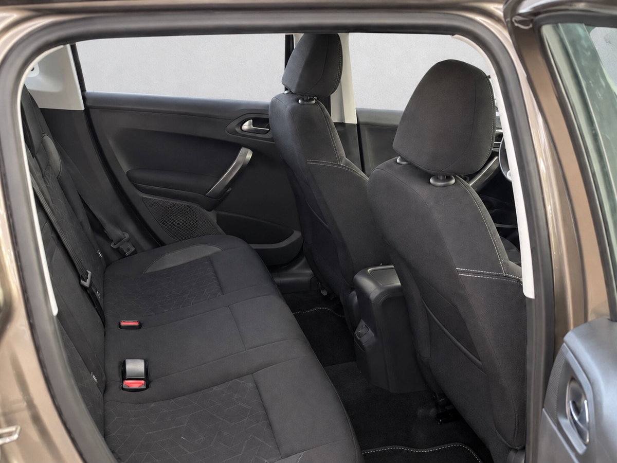 Opel Crossland 1.2 Turbo 12V 110 CV Start&Stop Elegance (8)