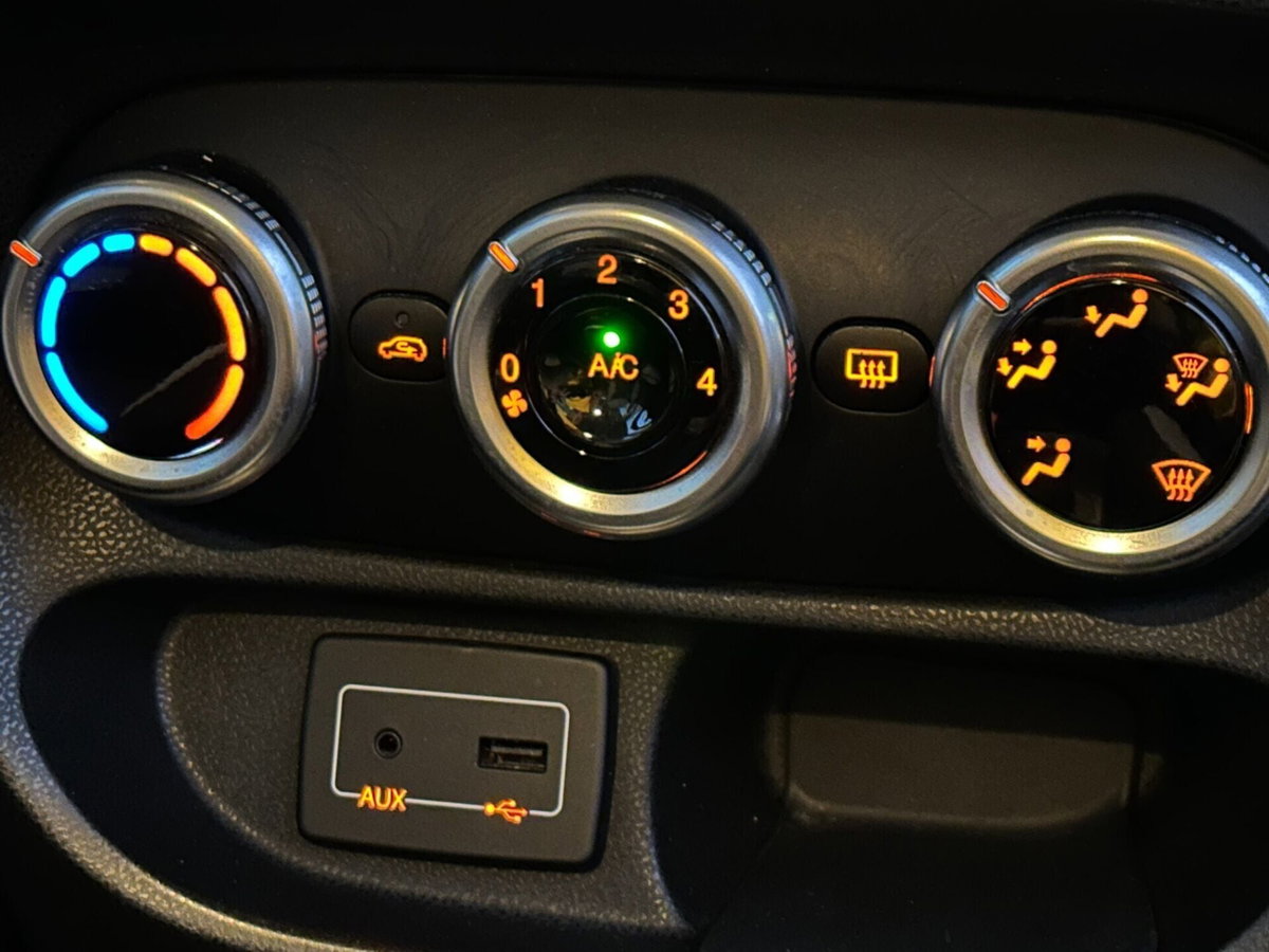 Fiat 500L 1.6 Multijet 120 CV Pop Star (20)