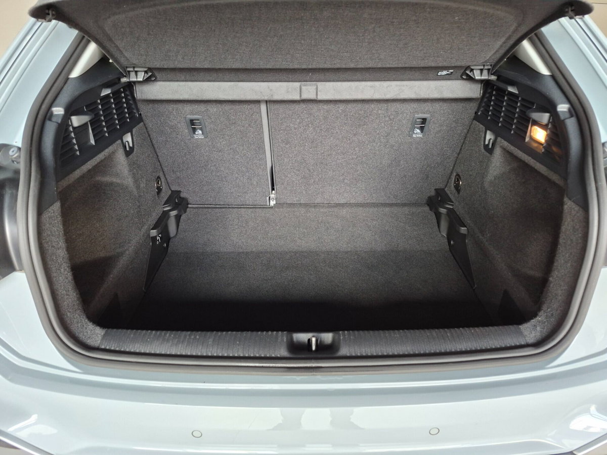 Audi Q2 Q2 35 TFSI S tronic Business (15)