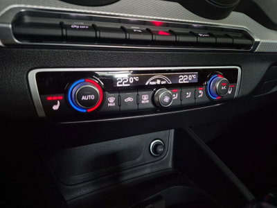 Audi Q2 Q2 35 TFSI S tronic Business (19)
