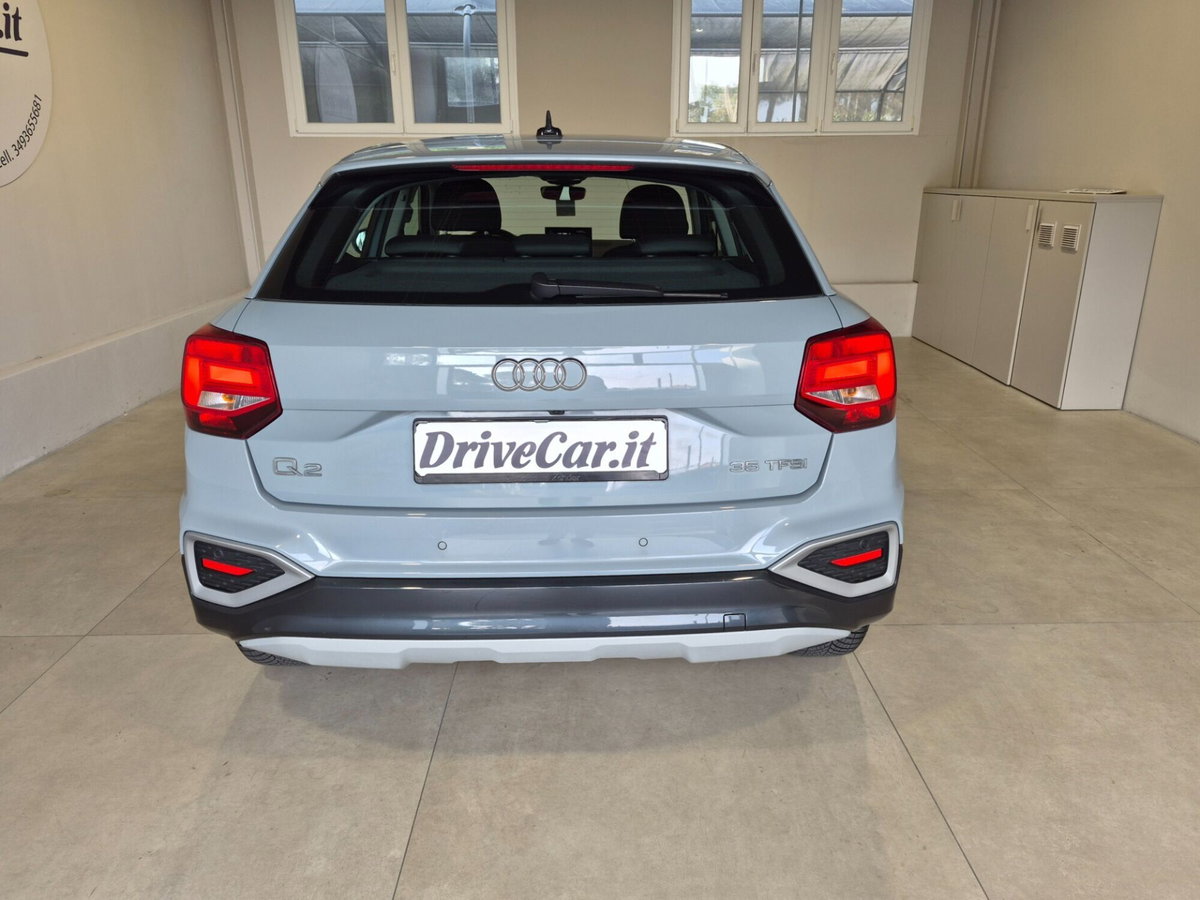 Audi Q2 Q2 35 TFSI S tronic Business (9)
