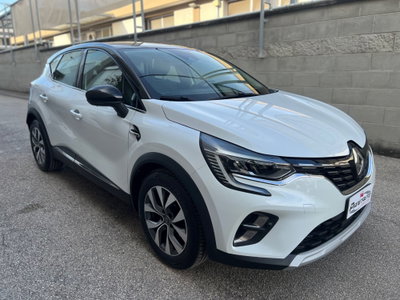 Renault Captur Blue dCi 95 CV Intens usata