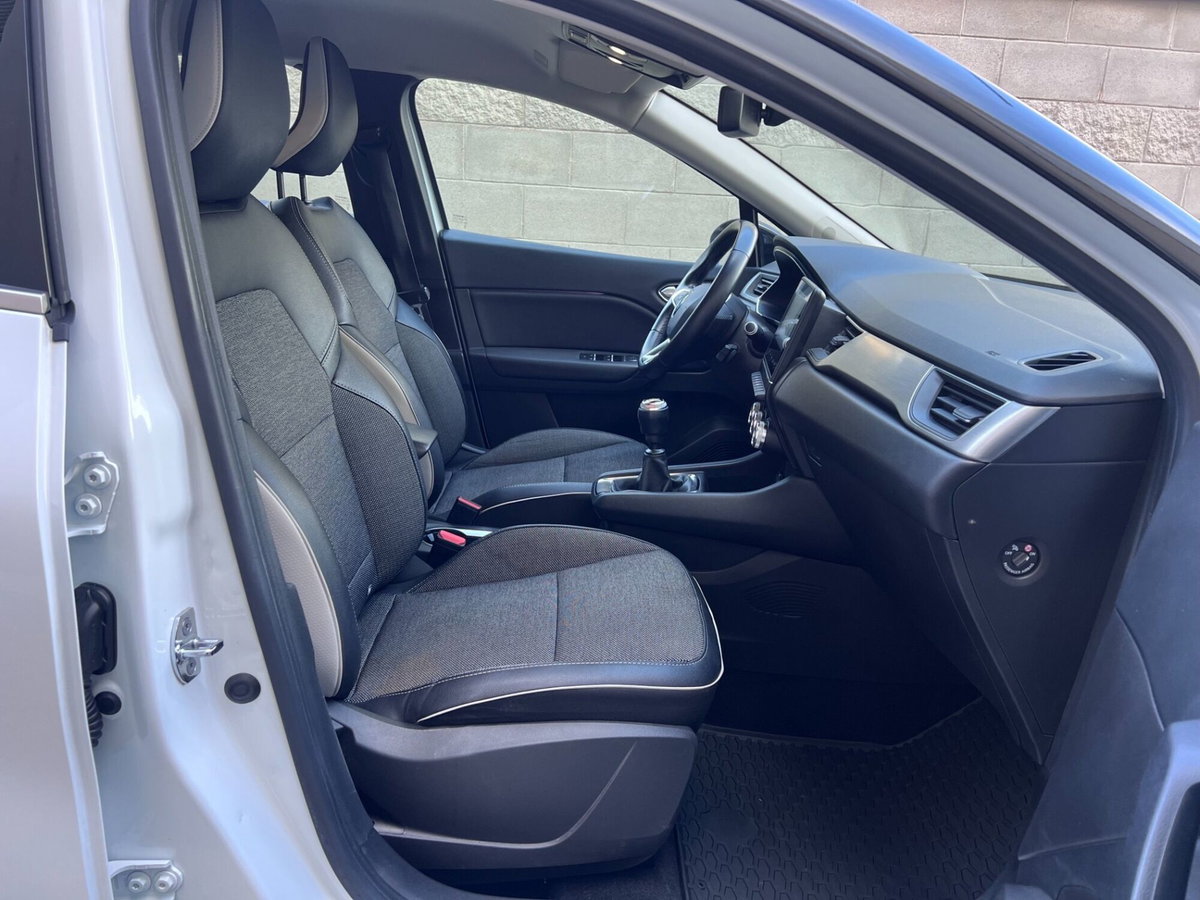 Renault Captur Blue dCi 95 CV Intens (12)