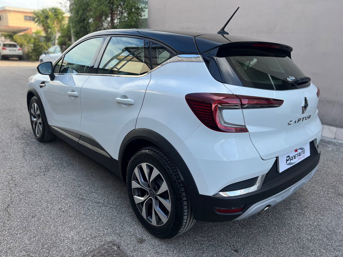 Renault Captur Blue dCi 95 CV Intens (5)