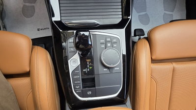 BMW X3 xDrive20d 48V (14)