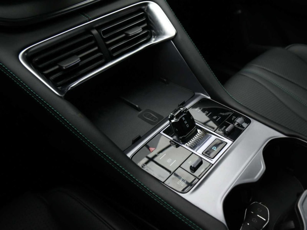 Byd Seal U DM-i 1.5 phev Boost 2wd (20)