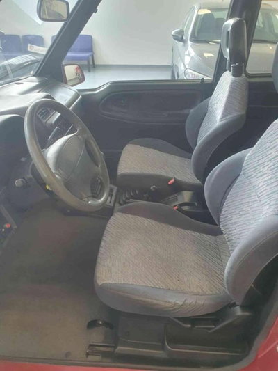 Suzuki Vitara 1.6i 16V cat JLX (5)