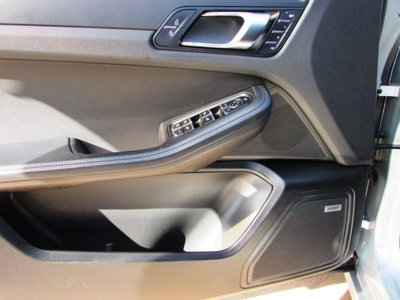 Porsche Macan 2.0 (15)