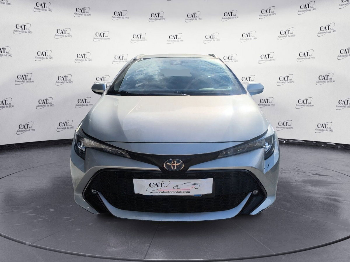 Toyota Corolla Touring Sports 2.0h Active auto (2)