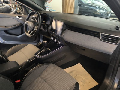 Renault Clio TCe 90 CV 5 porte Techno (10)