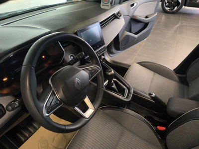 Renault Clio TCe 90 CV 5 porte Techno (12)