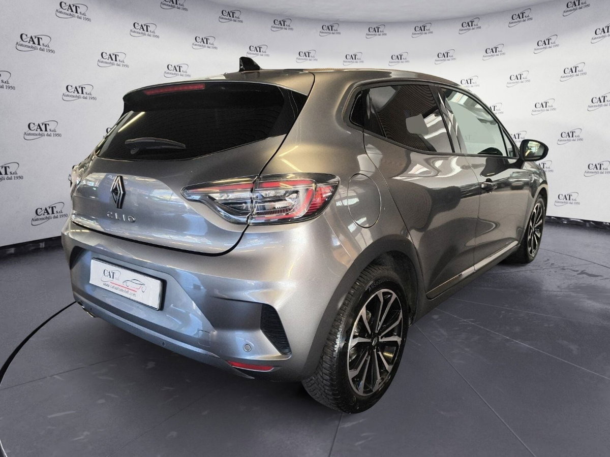 Renault Clio TCe 90 CV 5 porte Techno (4)