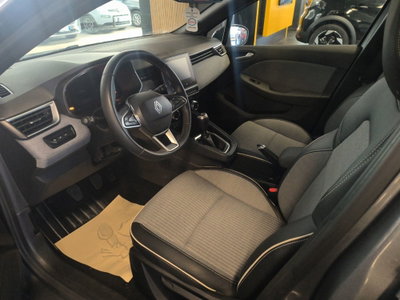 Renault Clio TCe 90 CV 5 porte Techno (7)