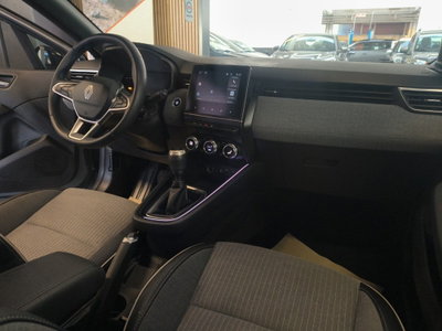 Renault Clio TCe 90 CV 5 porte Techno (9)