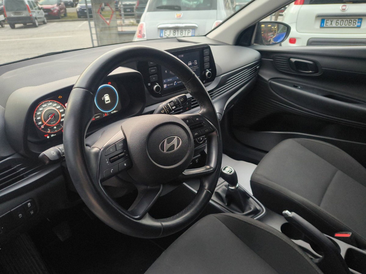 Hyundai i20 1.2 MPI MT ConnectLine (14)