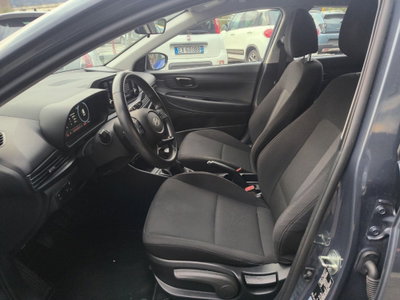 Hyundai i20 1.2 MPI MT ConnectLine (9)