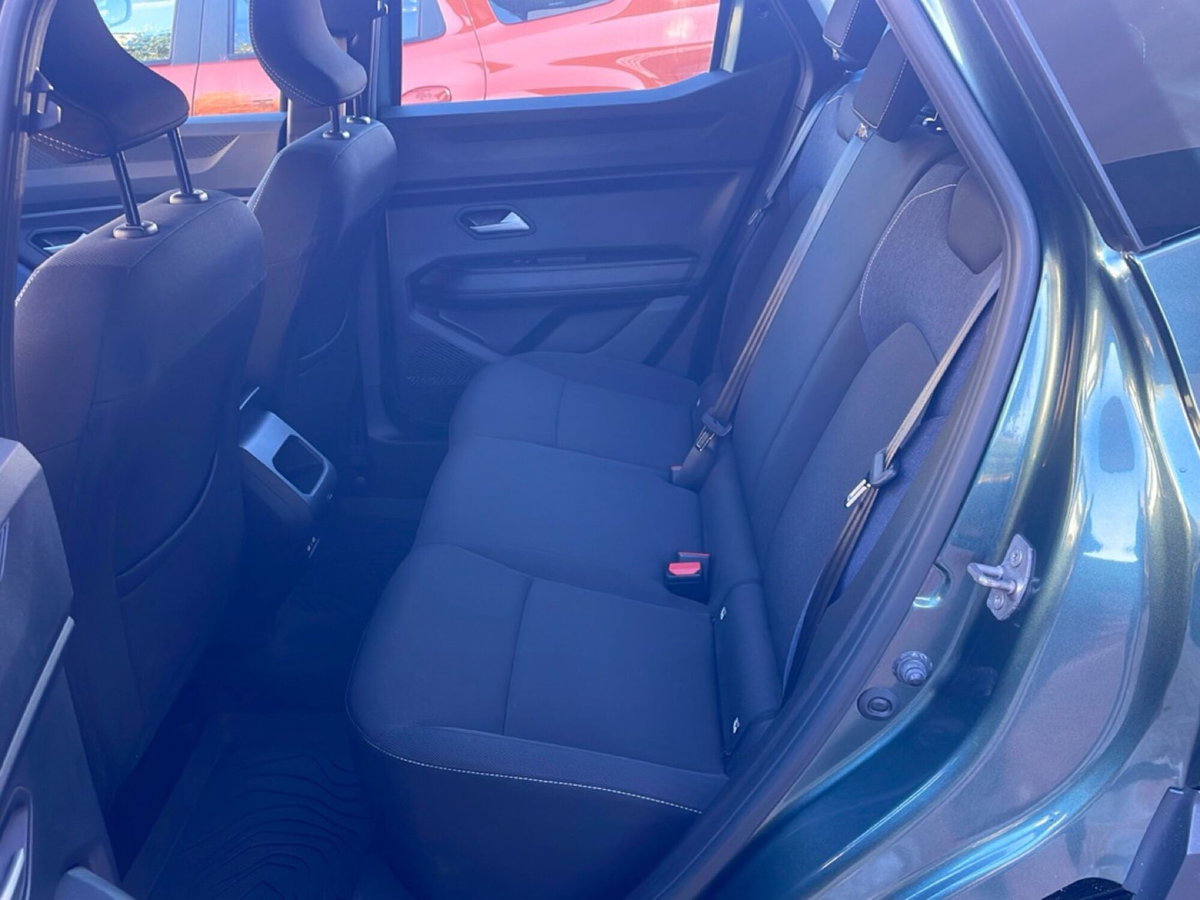 Dacia Duster 1.0 TCe GPL 4x2 Expression (8)