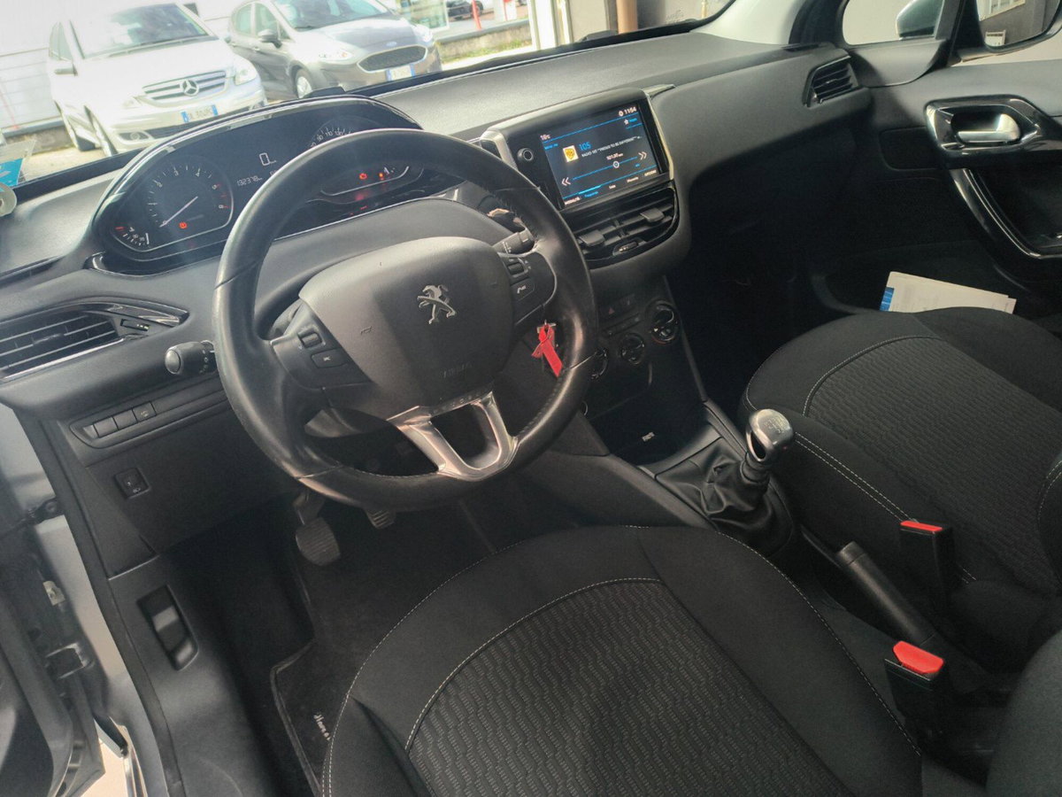 Peugeot 208 BlueHDi 100 Stop&Start 5 porte Active (14)