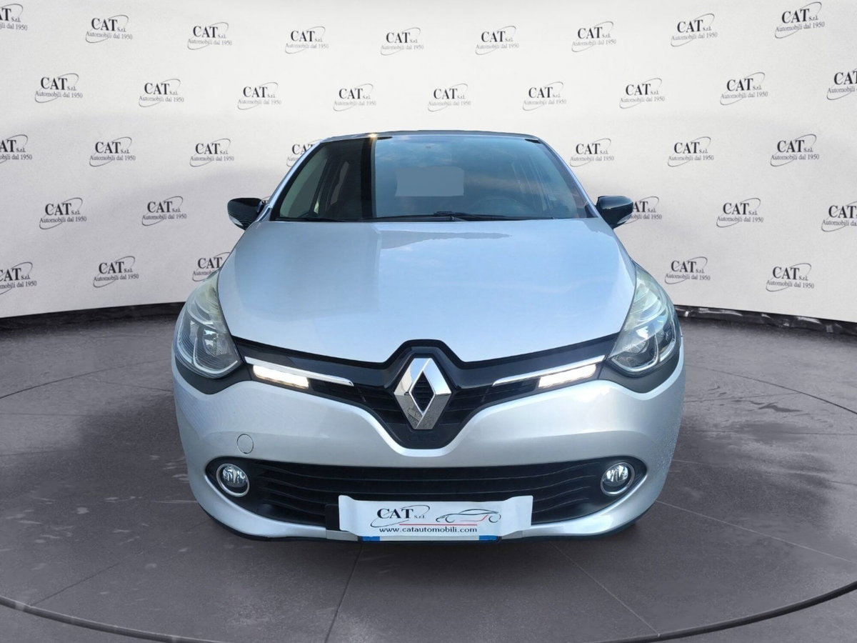 Renault Clio 1.5 dCi 90CV 5 porte Luxe (2)