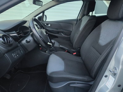 Renault Clio 1.5 dCi 90CV 5 porte Luxe (9)
