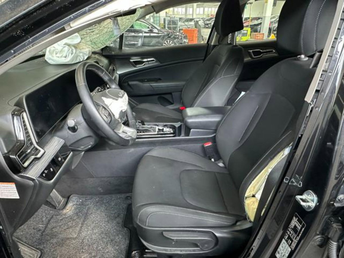 Kia Sportage 1.6 crdi mhev Business dct (12)