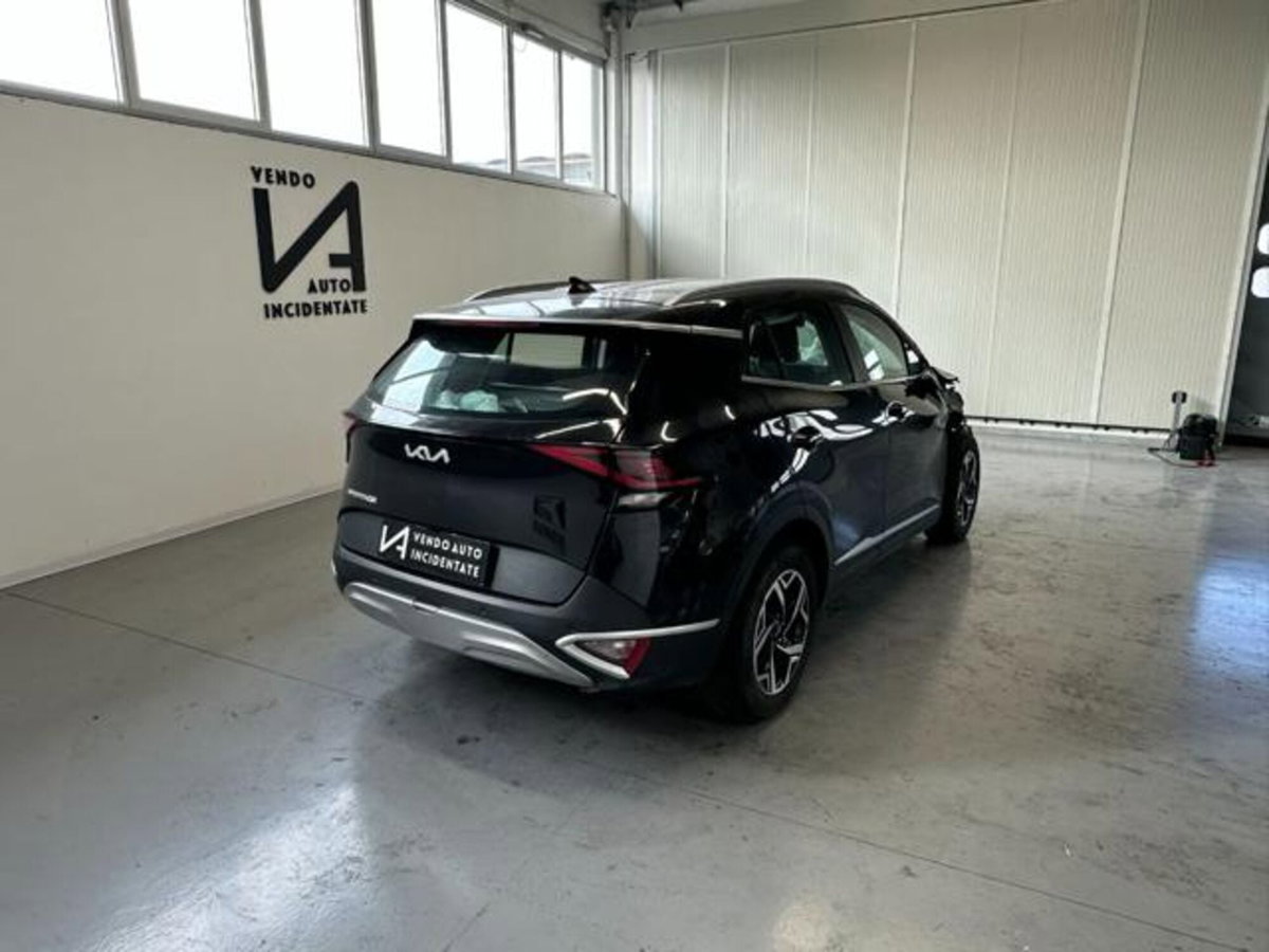 Kia Sportage 1.6 crdi mhev Business dct (7)