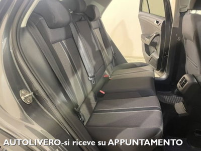 Volkswagen T-Roc 1.0 tsi Style 115cv (12)