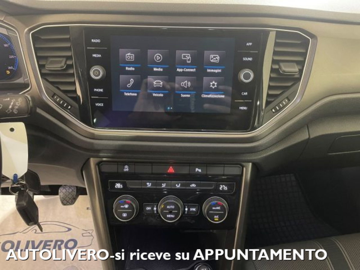 Volkswagen T-Roc 1.0 tsi Style 115cv (15)