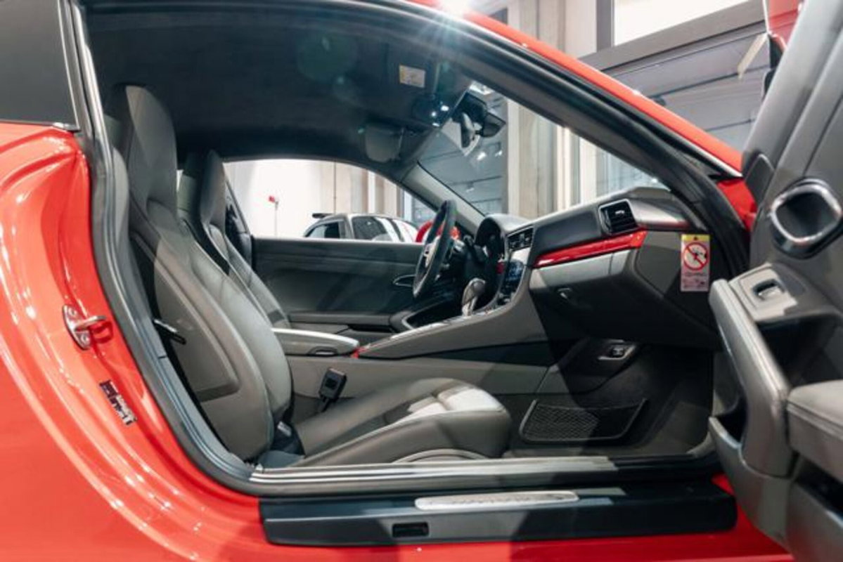 Porsche 911 Coupé 3.0 Carrera S (7)
