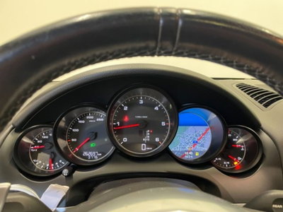 Porsche Cayenne 3.0 Diesel (19)