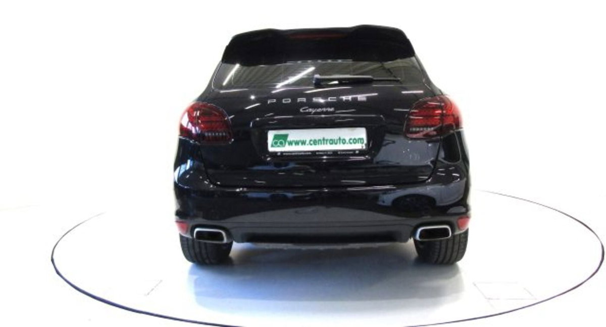 Porsche Cayenne 3.0 Diesel (4)