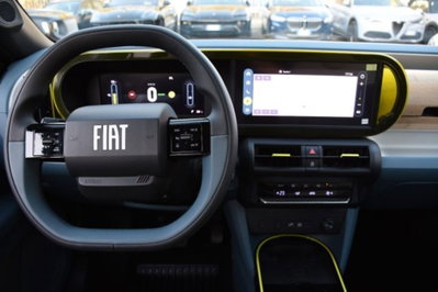 Fiat Grande Panda 54 kWh La Prima (11)