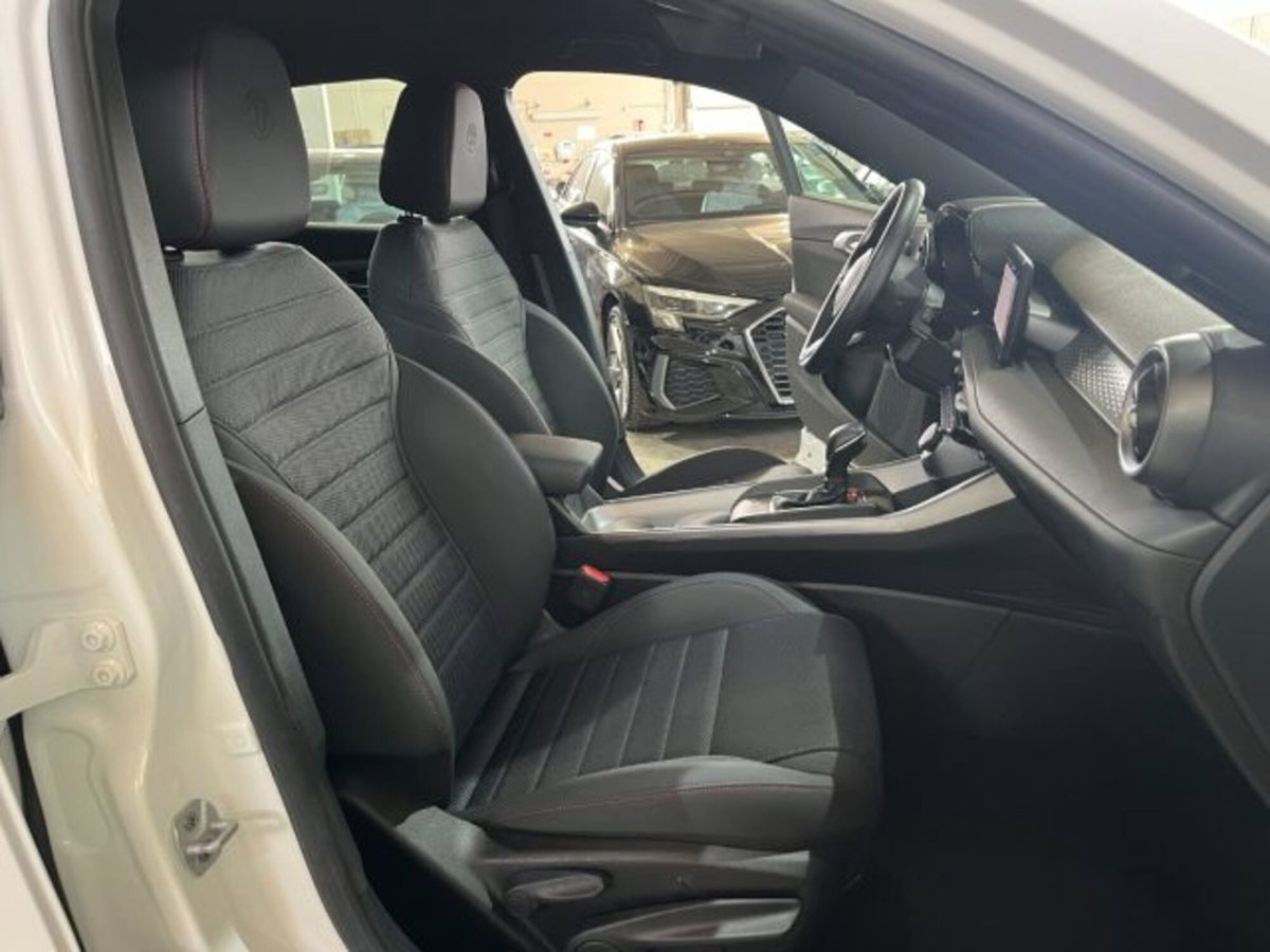Alfa Romeo Tonale 1.5 hybrid Sprint 130cv tct7 (19)