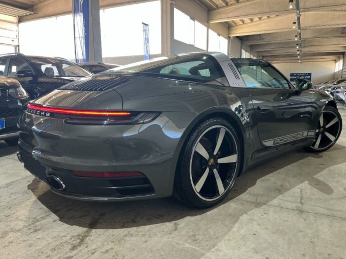 Porsche 911 Cabrio Targa 3.0 4 auto (7)