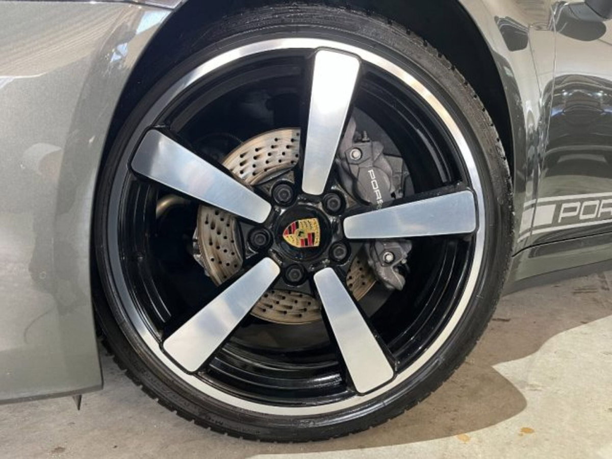Porsche 911 Cabrio Targa 3.0 4 auto (8)