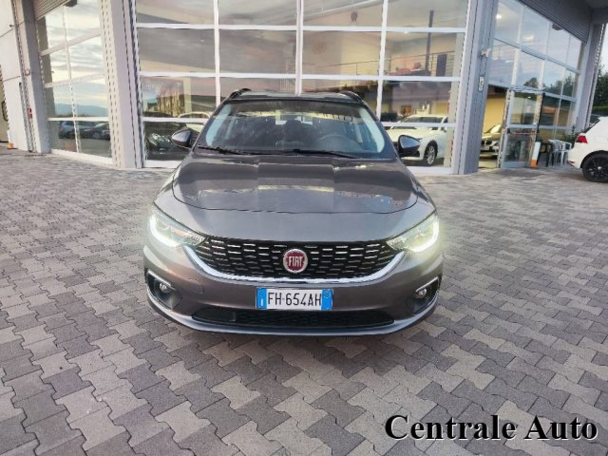 Fiat Tipo Station Wagon Tipo 1.4 T-Jet 120CV GPL SW Lounge (2)